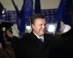 Новые данные ЦИК: Разрыв между кандидатами - 12%