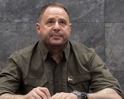 НАБУ вилучило у Єрмака телефони й ноутбуки: в УП розкрили деталі обшуків