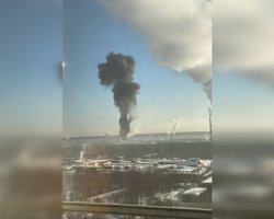 Дрони вразили НПЗ в Ухті за 2000 км від України: які тилові ППО "не помітили" атаку (відео)