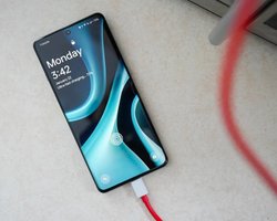 Смартфон розряджається занадто швидко: у Google придумали, як із цим розібратися