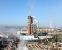 Війська РФ обстрілюють завод "Азот", де ховаються близько 500 жителів Сєвєродонецька