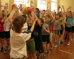 Населению нужна не Олимпиада-2022, а массовый спорт, - опрос