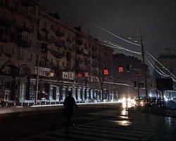 Правила комендантского часа в Украине обновлены: Шмыгаль объяснил, что изменилось