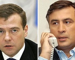 Саакашвили рано или поздно ответит за август 2008 года, - Медведев