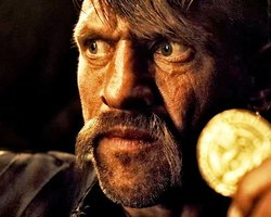 "Максим Оса". Нашелся герой-казак, принявший бой с монстром Песиголовцем и теми, кто его направляет