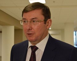 Депортировать Саакашвили пока не собираются, будут просить домашний арест, – Луценко