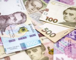 Долги во время войны: угрожает ли госдолг Украины финансовой стабильности государства