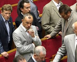  Забзалюк и Турчинов предлагали мне принести в Раду бомбу, - народный депутат