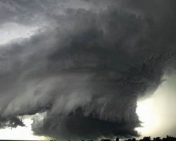 Аэропорт Дубровника закрыт в Хорватии из-за урагана