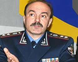 Губернатор: горстка радикалов не испортила праздник во Львове