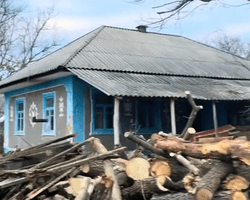 "Немного пожалели": украинцы перебрались в старый дом, где их ждал сюрприз (фото)