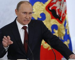 Путин предложил пускать в Россию только по загранпаспортам