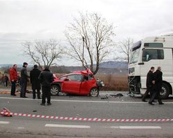 На трассе Киев - Чоп образовался многокилометровый затор из-за ДТП с участием милиционера