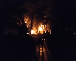 ВС РФ ударили по жилому дому в Кривом Роге: под завалами находятся люди, – Вилкул (видео)