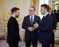 "Росіяни — динозаври, вони хочуть нас з'їсти": Зеленський про діалог із Путіним про мир (відео)