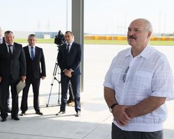 Лукашенко выделил госохрану для штаба Тихановской