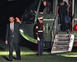 Мишель Обама объяснила, почему муж поседел