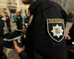 В Харькове полицейский забрал друга из ВВК, чтобы тот избежал мобилизации: какое решение принял суд