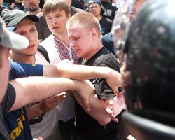 Двое активистов Свободы стали подозреваемыми по факту событий 18 мая