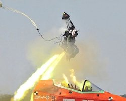 Величезне навантаження і травми: пілот розповів про "жорстке" катапультування з винищувача F-15