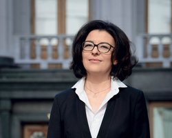 Вице-спикер ВР раскритиковала Порошенко из-за планов о военном положении