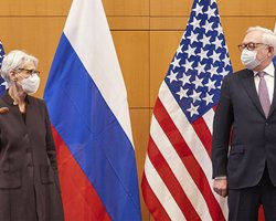 Переговори США та РФ у Женеві: обговорювали ракети, навчання в Європі й Україні