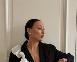 "Тарас, я до сих пор не могу тебя забыть": финалистка "Холостяка" заявила о своих чувствах