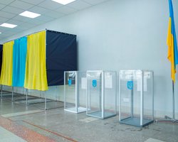 В Киеве явка избирателей пока ниже, чем на выборах в Раду