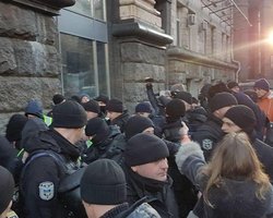 В Киеве задержали помощника Надежды Савченко