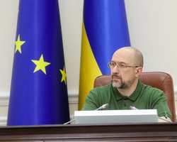 Правительство не будет повышать тарифы и продолжит платить субсидии, — Шмыгаль