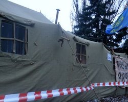 Палатку чернобыльцев сносила милиция и лица криминальной внешности, - БЮТ