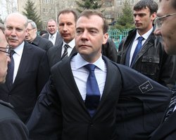 Дмитрий Медведев прибыл в Донецк 