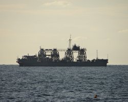 Заміни немає: у ВМС розповіли про унікальність ураженого російського корабля "Комуна" (відео)