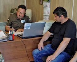 Закон о бронировании приняли, но мужчины в розыске не избегут штрафов, — СМИ