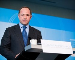 Тигипко призвал Януковича не давить  политических конкурентов