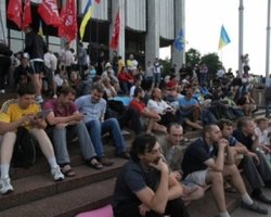 Активистку акции в защиту украинского языка избили в собственной квартире, - СМИ