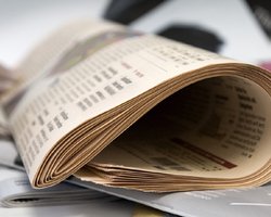 Томенко: Газеты могут закрыться из-за фантастических исков