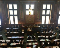 Сенцов стал почетным гражданином Парижа