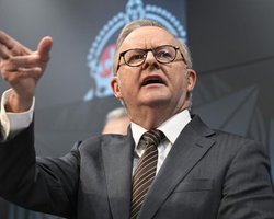 Угроза взрыва: премьер-министра Австралии экстренно эвакуировали из резиденции