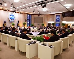 МВФ выдал Греции кредит