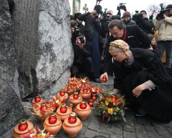 Тимошенко: Голодомор – это черная страница в истории страны