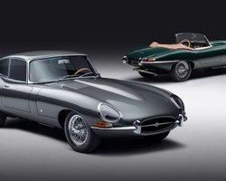 Найкрасивіше авто у світі відзначає 65-річчя: історія легендарної моделі (фото)