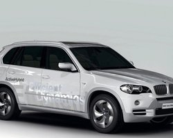 Гибрид BMW X5 появится в продаже до конца 2011 года