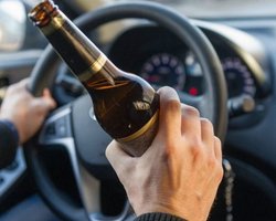 У нетрезвых водителей решили отбирать авто на нужды армии (видео)