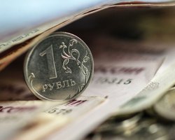 Катастрофа вполне реальна: рублю пророчат дальнейшее падение
