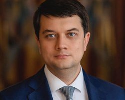 Разумков рассказал, будет ли работать Рада в случае введения локдауна в Украине (видео)