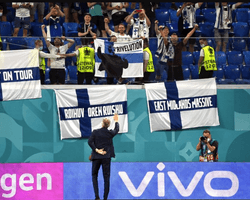 Из России с ковидом. Больше 300 финских футбольных болельщиков подхватили коронавирус в Петербурге