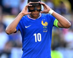 Австрия обыгрывает Нидерланды на Евро-2024: Килиан Мбаппе впервые забивает (видео)