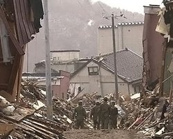 Из-за землетрясения в Испании эвакуировали 10 тыс. человек