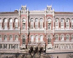 Нацбанк: валютные кредиты законны